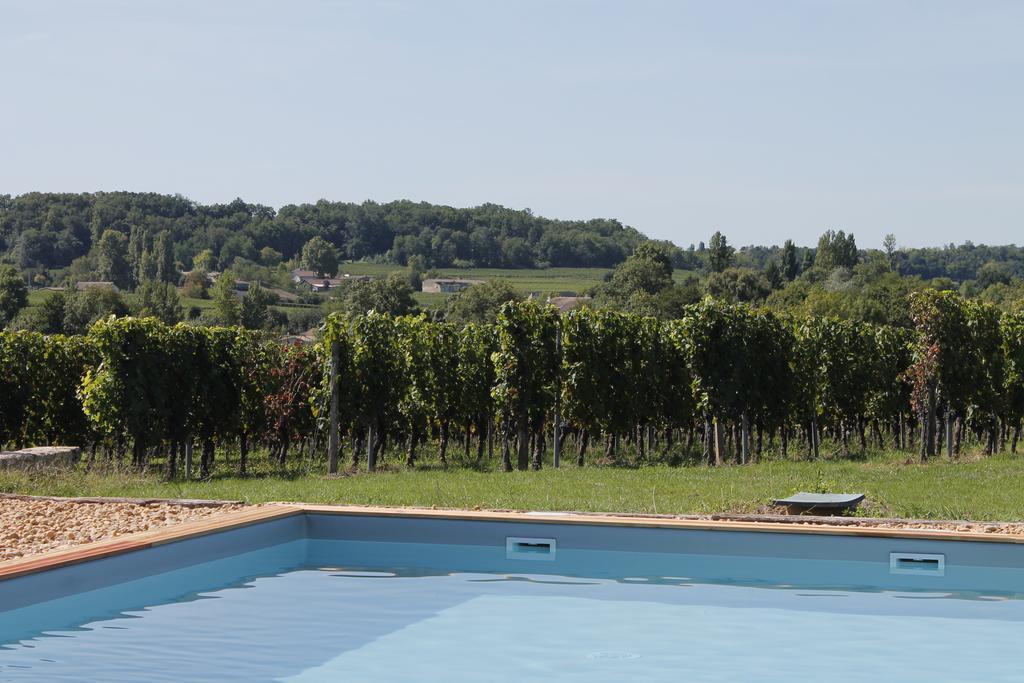 Chateau Nardou 호텔 Saint-Sulpice-et-Cameyrac 객실 사진